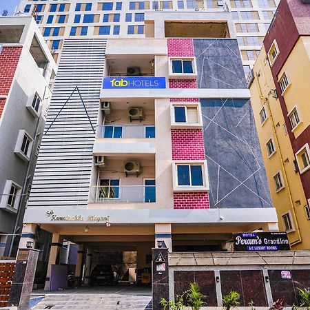 Fabhotel Perams Grand Inn - Hitech City Хидерабад Екстериор снимка