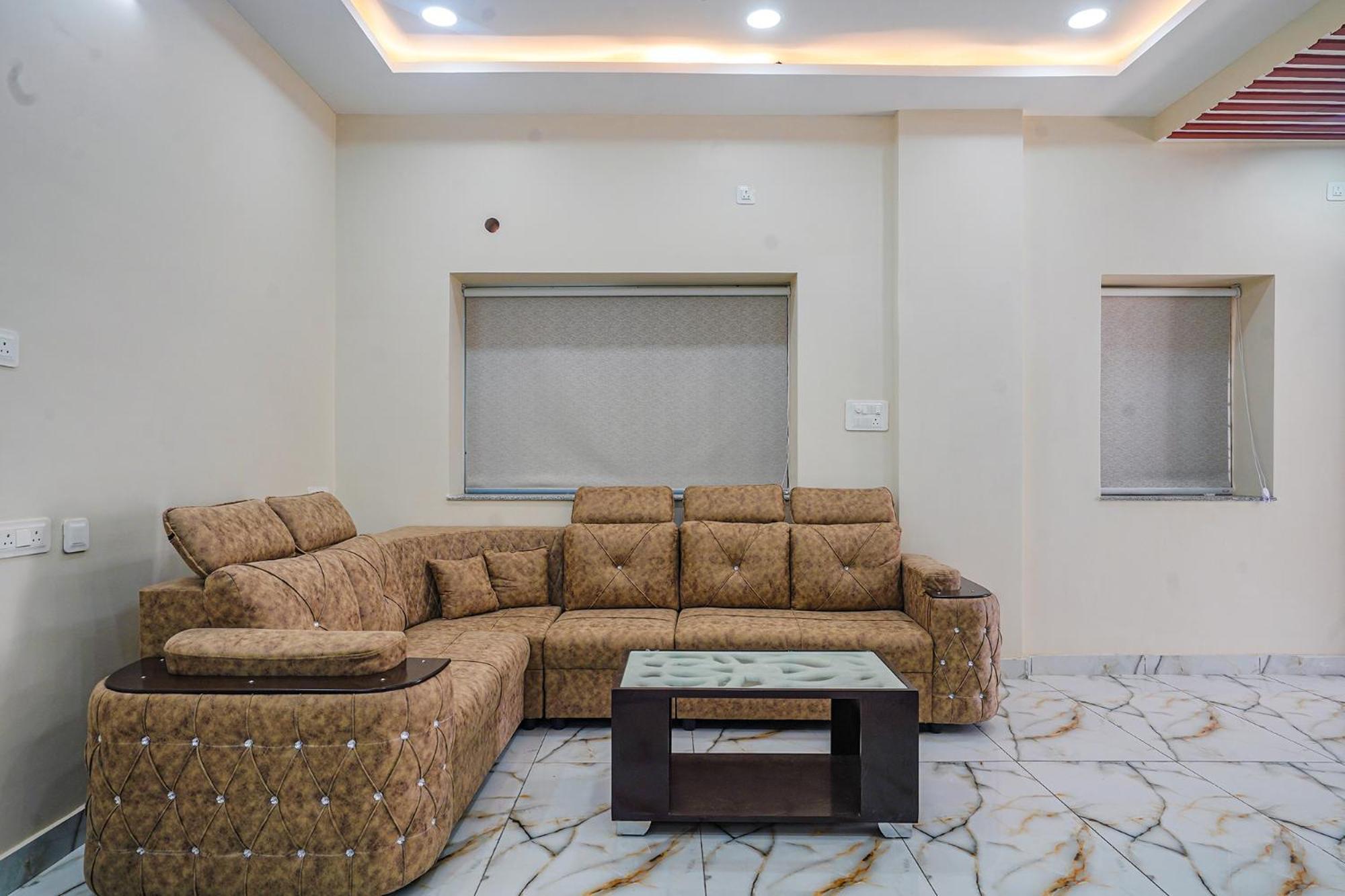 Fabhotel Perams Grand Inn - Hitech City Хидерабад Екстериор снимка